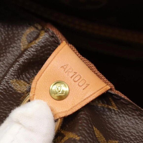 LOUIS VUITTON Monogram Cabas Alto Tote Bag M51152 LV Auth 132549 - Picture 14 of 16